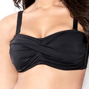 👙 BOGO or 50% OFF Black Valentine bikini top